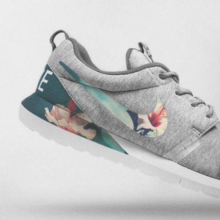 http://capetown-books.nop-station.com/images/thumbs/0000049_nike-floral-roshe-customized-running-shoes_450.jpeg